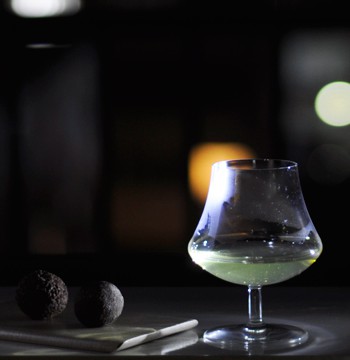 ほんまに!?試してみた。チョコレートに一番合う飲み物は緑茶!!「世界一受けたい授業」より