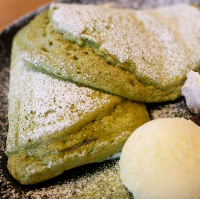 本格シュワシュワのパンケーキに抹茶味が定番メニューの仲間入り お茶の豆知識と全国の抹茶スイーツ情報